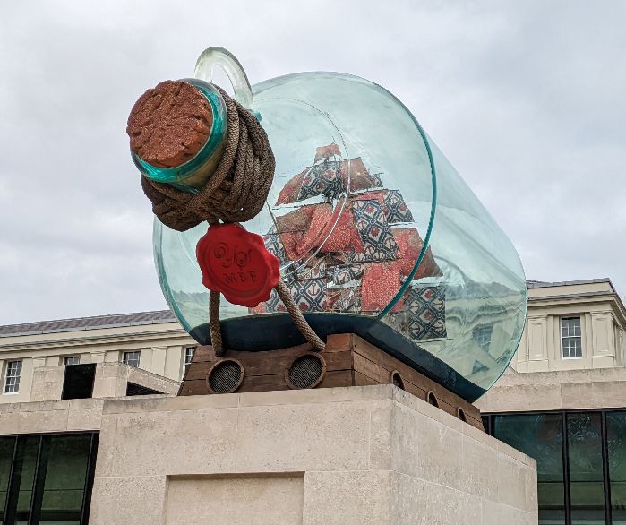 f/1.9 844/1000000s ISO:54 Bright:7.94 Focal:5.43 scale: 34% d0813c.jpg